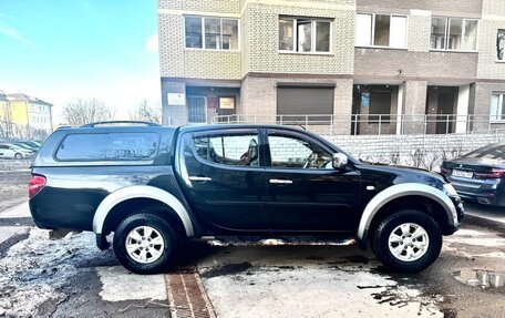 Mitsubishi L200 IV рестайлинг, 2014 год, 1 490 000 рублей, 4 фотография