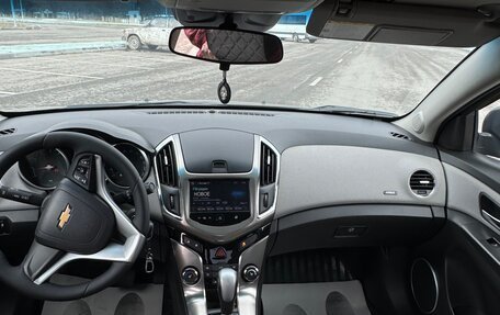 Chevrolet Cruze II, 2014 год, 1 050 000 рублей, 10 фотография