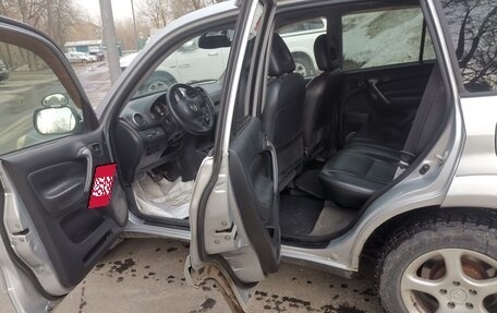 Toyota RAV4, 2004 год, 930 000 рублей, 7 фотография