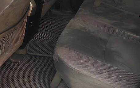 Toyota Land Cruiser Prado 150 рестайлинг 2, 2012 год, 3 000 000 рублей, 10 фотография