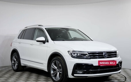 Volkswagen Tiguan II, 2020 год, 2 879 000 рублей, 3 фотография