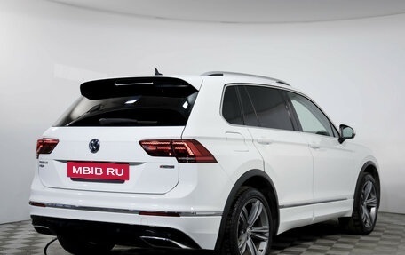 Volkswagen Tiguan II, 2020 год, 2 879 000 рублей, 5 фотография