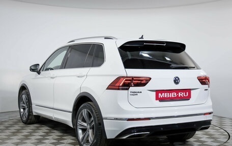 Volkswagen Tiguan II, 2020 год, 2 879 000 рублей, 7 фотография