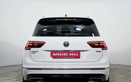 Volkswagen Tiguan II, 2020 год, 2 879 000 рублей, 6 фотография