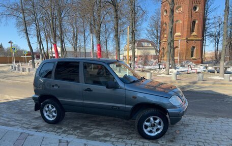 Chevrolet Niva I рестайлинг, 2004 год, 340 000 рублей, 5 фотография