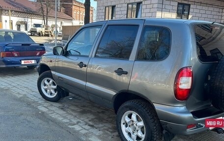 Chevrolet Niva I рестайлинг, 2004 год, 340 000 рублей, 3 фотография