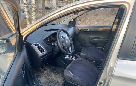 Hyundai i20 IB рестайлинг, 2010 год, 340 000 рублей, 7 фотография