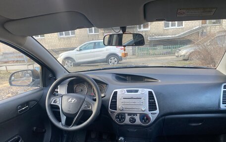Hyundai i20 IB рестайлинг, 2010 год, 340 000 рублей, 15 фотография