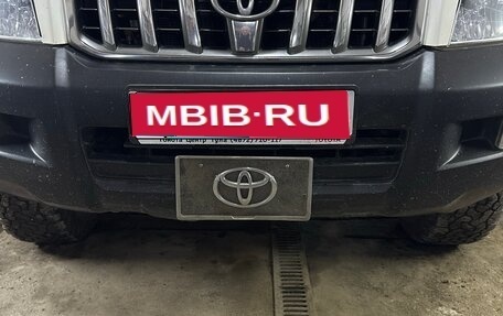 Toyota Land Cruiser Prado 120 рестайлинг, 2009 год, 2 350 000 рублей, 1 фотография