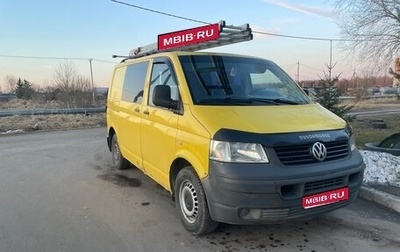 Volkswagen Transporter T5 рестайлинг, 2006 год, 560 000 рублей, 1 фотография