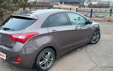 Hyundai i30 II рестайлинг, 2013 год, 850 000 рублей, 4 фотография
