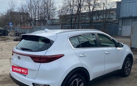 KIA Sportage IV рестайлинг, 2021 год, 2 730 000 рублей, 3 фотография