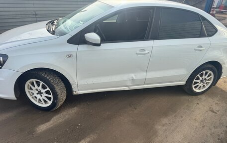 Volkswagen Polo VI (EU Market), 2015 год, 550 000 рублей, 11 фотография