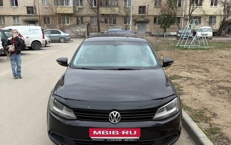Volkswagen Jetta III, 2013 год, 900 000 рублей, 2 фотография