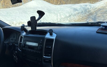 Toyota Land Cruiser Prado 120 рестайлинг, 2009 год, 2 350 000 рублей, 9 фотография