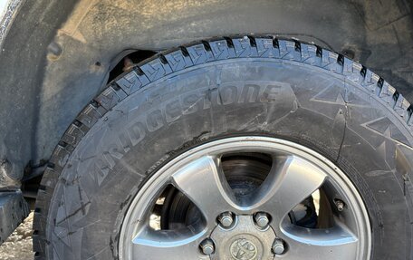 Toyota Land Cruiser Prado 120 рестайлинг, 2009 год, 2 350 000 рублей, 27 фотография