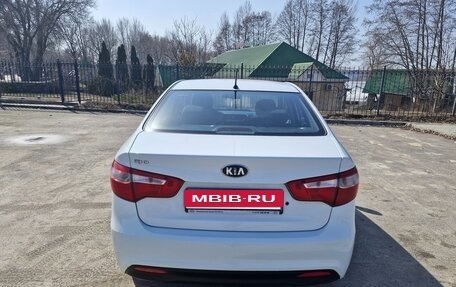KIA Rio III рестайлинг, 2014 год, 930 000 рублей, 6 фотография