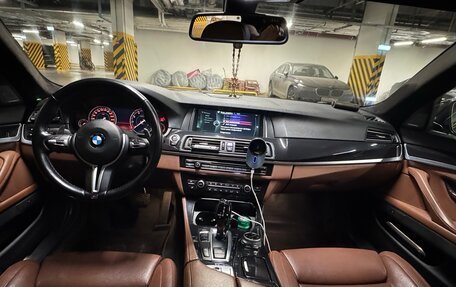BMW 5 серия, 2014 год, 2 349 000 рублей, 14 фотография