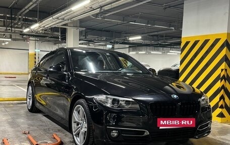 BMW 5 серия, 2014 год, 2 349 000 рублей, 4 фотография