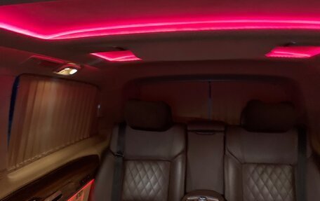 Mercedes-Benz V-Класс, 2017 год, 6 500 000 рублей, 3 фотография