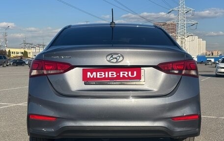 Hyundai Solaris II рестайлинг, 2018 год, 1 150 000 рублей, 3 фотография