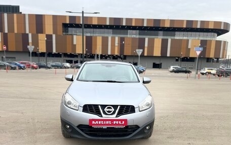Nissan Qashqai, 2010 год, 990 000 рублей, 2 фотография