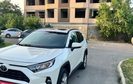 Toyota RAV4, 2020 год, 3 500 000 рублей, 1 фотография