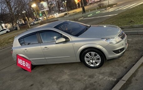 Opel Astra H, 2007 год, 550 000 рублей, 2 фотография