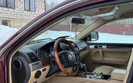 Volkswagen Touareg III, 2007 год, 1 000 000 рублей, 13 фотография