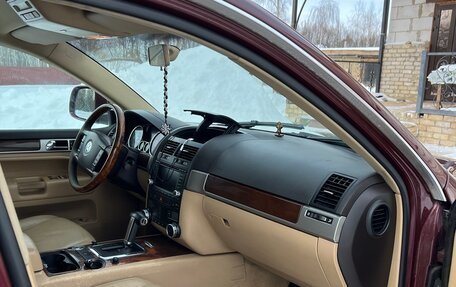 Volkswagen Touareg III, 2007 год, 1 000 000 рублей, 16 фотография