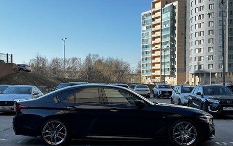 BMW 5 серия, 2018 год, 2 900 000 рублей, 3 фотография