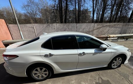 Toyota Camry, 2020 год, 3 050 000 рублей, 2 фотография