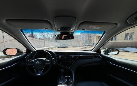 Toyota Camry, 2020 год, 3 050 000 рублей, 13 фотография