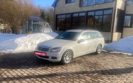 Mercedes-Benz C-Класс, 2009 год, 929 900 рублей, 10 фотография