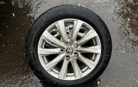 Toyota Camry, 2020 год, 3 050 000 рублей, 16 фотография