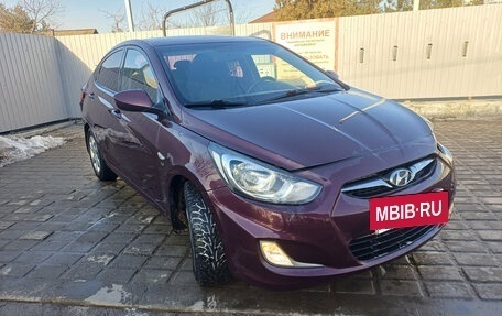 Hyundai Solaris II рестайлинг, 2012 год, 429 000 рублей, 2 фотография