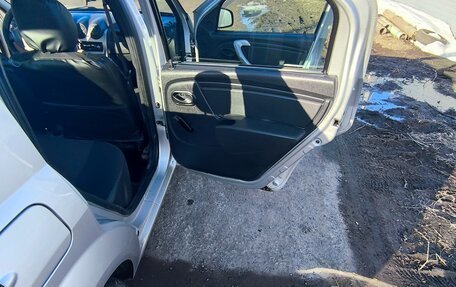 Renault Logan I, 2014 год, 570 000 рублей, 14 фотография