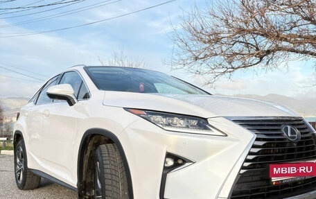 Lexus RX IV рестайлинг, 2016 год, 3 700 000 рублей, 1 фотография