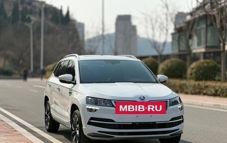 Skoda Karoq I, 2022 год, 1 900 040 рублей, 3 фотография