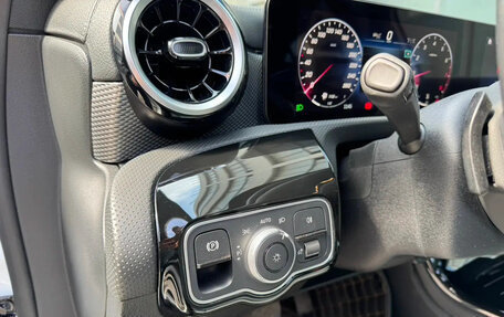 Mercedes-Benz A-Класс, 2023 год, 1 666 040 рублей, 21 фотография