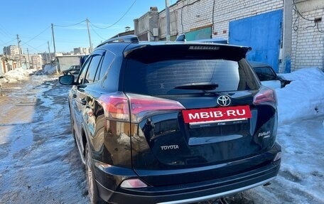 Toyota RAV4, 2016 год, 2 500 000 рублей, 4 фотография