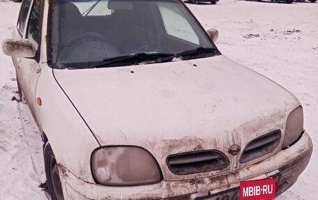 Nissan March II, 2001 год, 120 000 рублей, 3 фотография