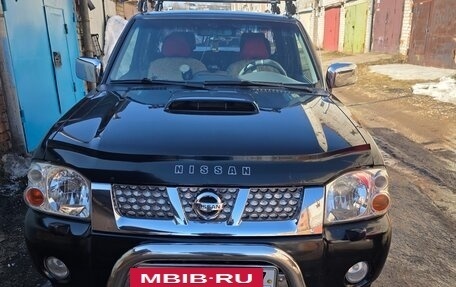Nissan NP300, 2011 год, 1 150 000 рублей, 7 фотография