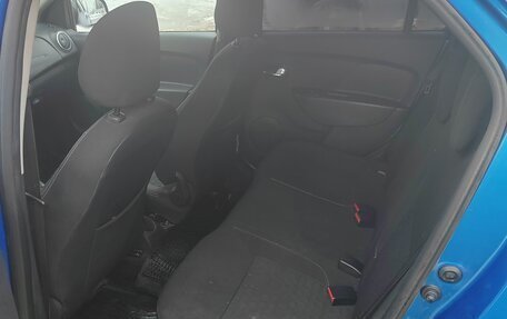 Renault Logan II, 2017 год, 599 000 рублей, 6 фотография