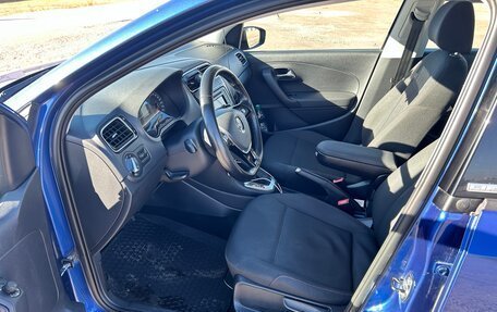 Volkswagen Polo VI (EU Market), 2017 год, 1 100 000 рублей, 13 фотография