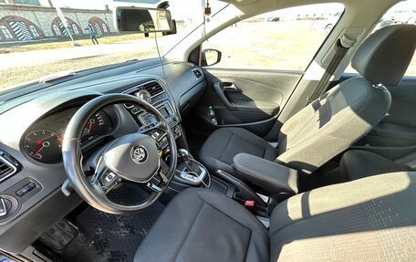 Volkswagen Polo VI (EU Market), 2017 год, 1 100 000 рублей, 14 фотография