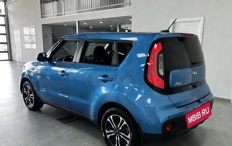 KIA Soul II рестайлинг, 2017 год, 1 490 000 рублей, 4 фотография