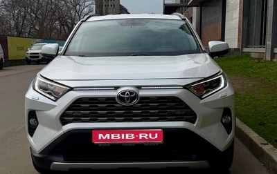 Toyota RAV4, 2021 год, 3 740 000 рублей, 1 фотография