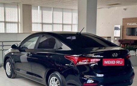 Hyundai Solaris II рестайлинг, 2017 год, 1 090 000 рублей, 6 фотография