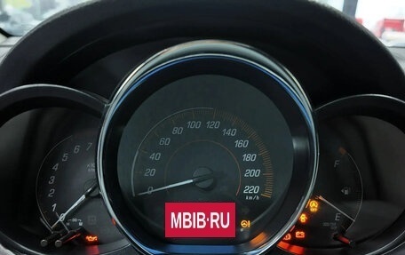 Toyota Yaris XP150 рестайлинг, 2022 год, 1 099 040 рублей, 7 фотография